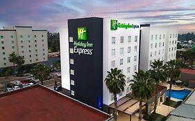 Holiday Inn Express Aeropuerto Guadalajara